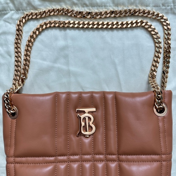 Burberry Lola Small Quilted Leather Chain Bucket Bag - Picture 12 of 16